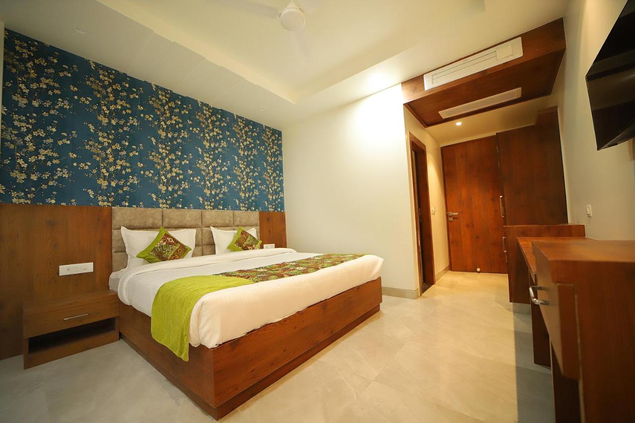 Hotel Marine House Agra  Esterno foto